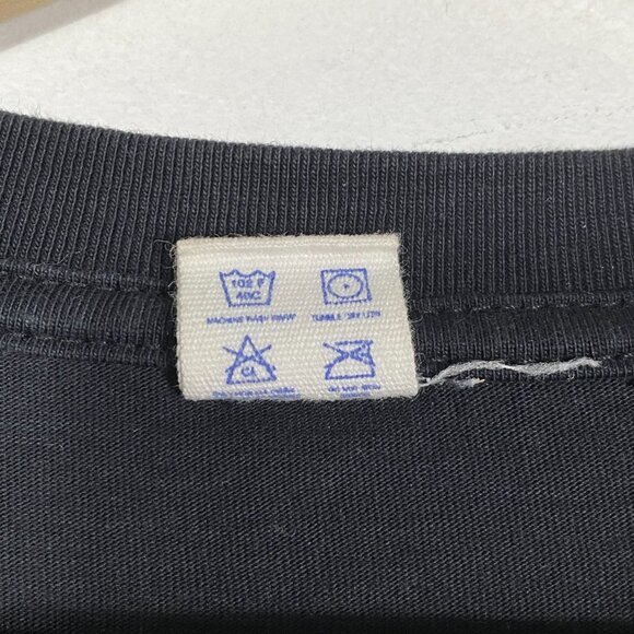 Undefeated 5 Strikes Graphic Tshirt Size XL - Picture 4 of 5